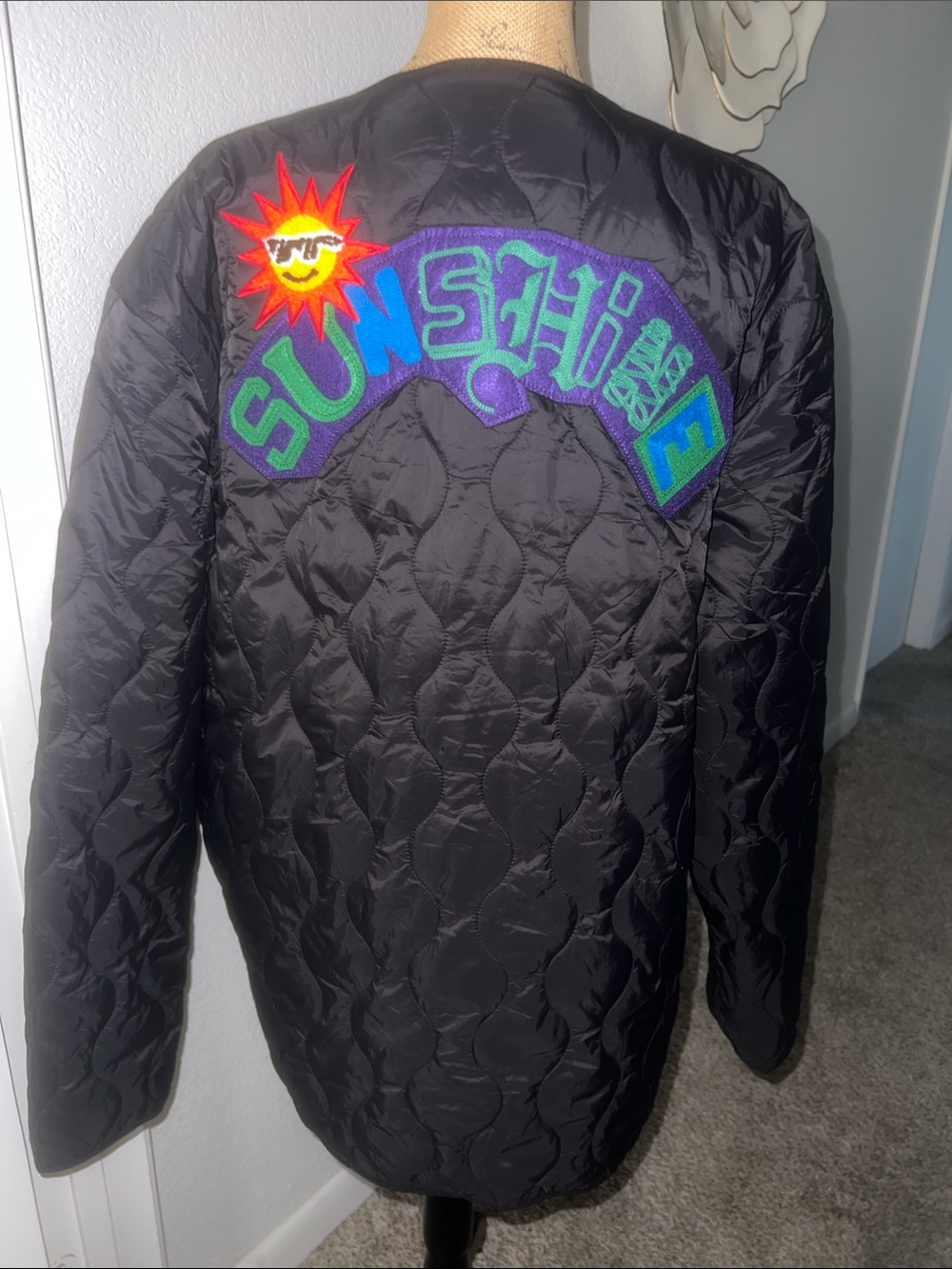 First Row Quilted Padding Bomber Jacket With Patchwork - Picture 6 of 9